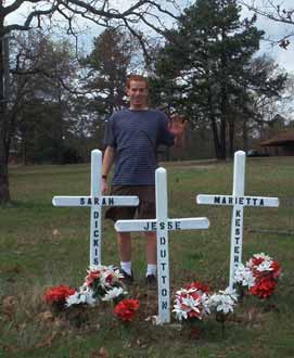 Memorial For Sarah Dickison, Jesse Dutton & Marietta Kester